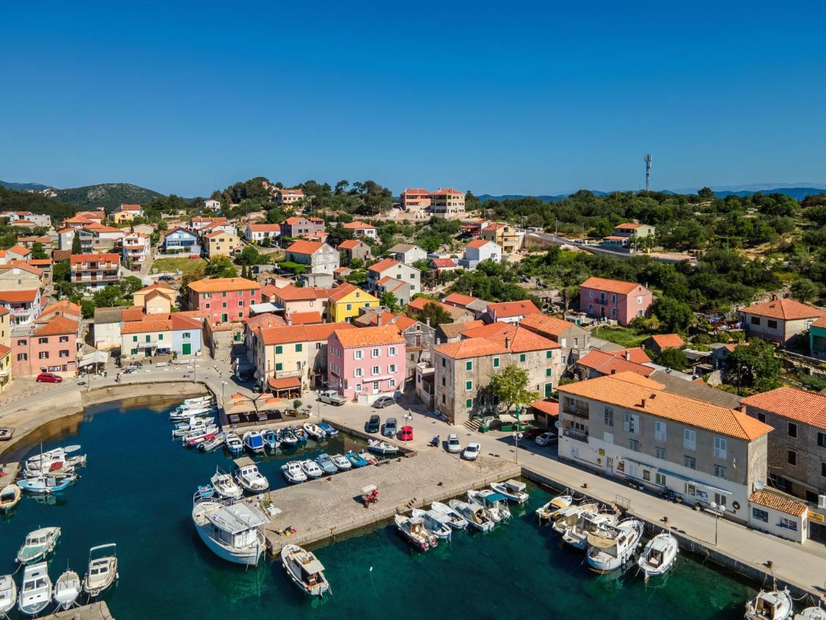 Lovro Luxury Apartment With Jacuzzi And Terrace Sea View Sali Eksteriør bilde