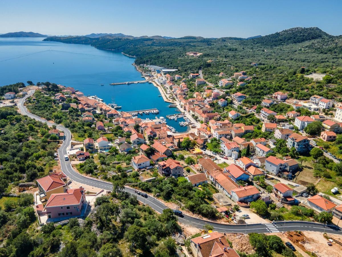 Lovro Luxury Apartment With Jacuzzi And Terrace Sea View Sali Eksteriør bilde
